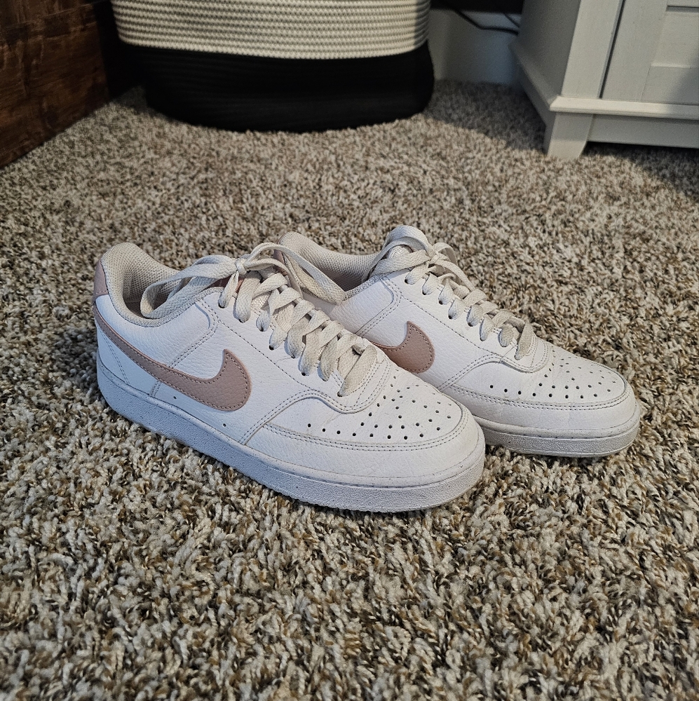 Nike White and Pink Sneakers